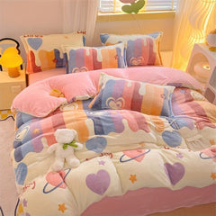 Lucky Heart-Shaped Bedding Set 3-Piece Bedding Heart Pattern Bedding Soft - Love - themed powder - Size 150*200cm