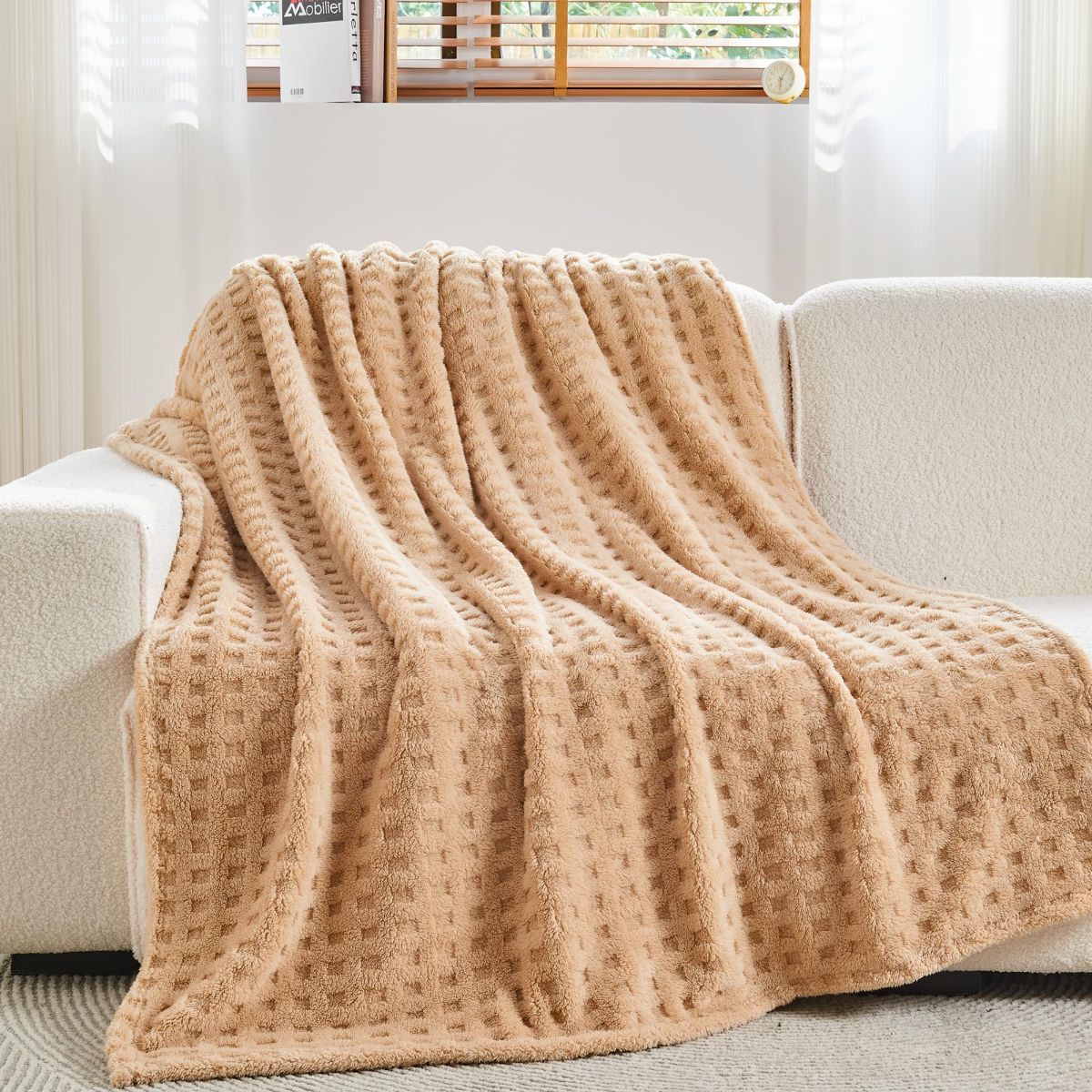 Updated Grey Throw Blanket for Couch and Bed- Super Soft and Warm 3D Checkered Fluffy Fuzzy Fleece Blanket, Luxurious Plush C
