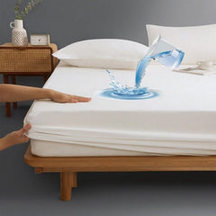 Mattress Protector - Mattress Cover - Elastic Band - Washable - Elastic Mattress Protector - for Small Double Beds (White - 200x200cm)