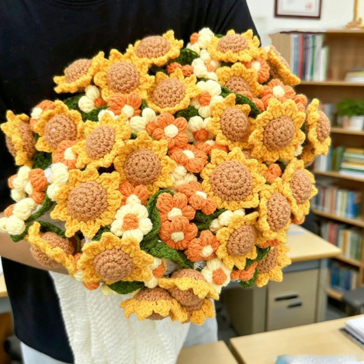 13 Sunflowers and 13 Daisies Blanket Approximately 120CM