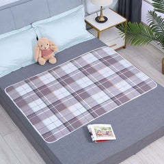 Reusable Washable Mattress Pad 100x150cm, 4-Layer Liquid Lock Design, Non-Slip, Retro Coffee Plaid, Vintage Home Style