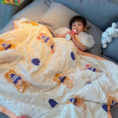 Summer Quilt Single Cartoon Child Cartoon Silk Feather Cotton Blanket Soft Lightweight Coverlet Comforter Happy Bear 47.24x59