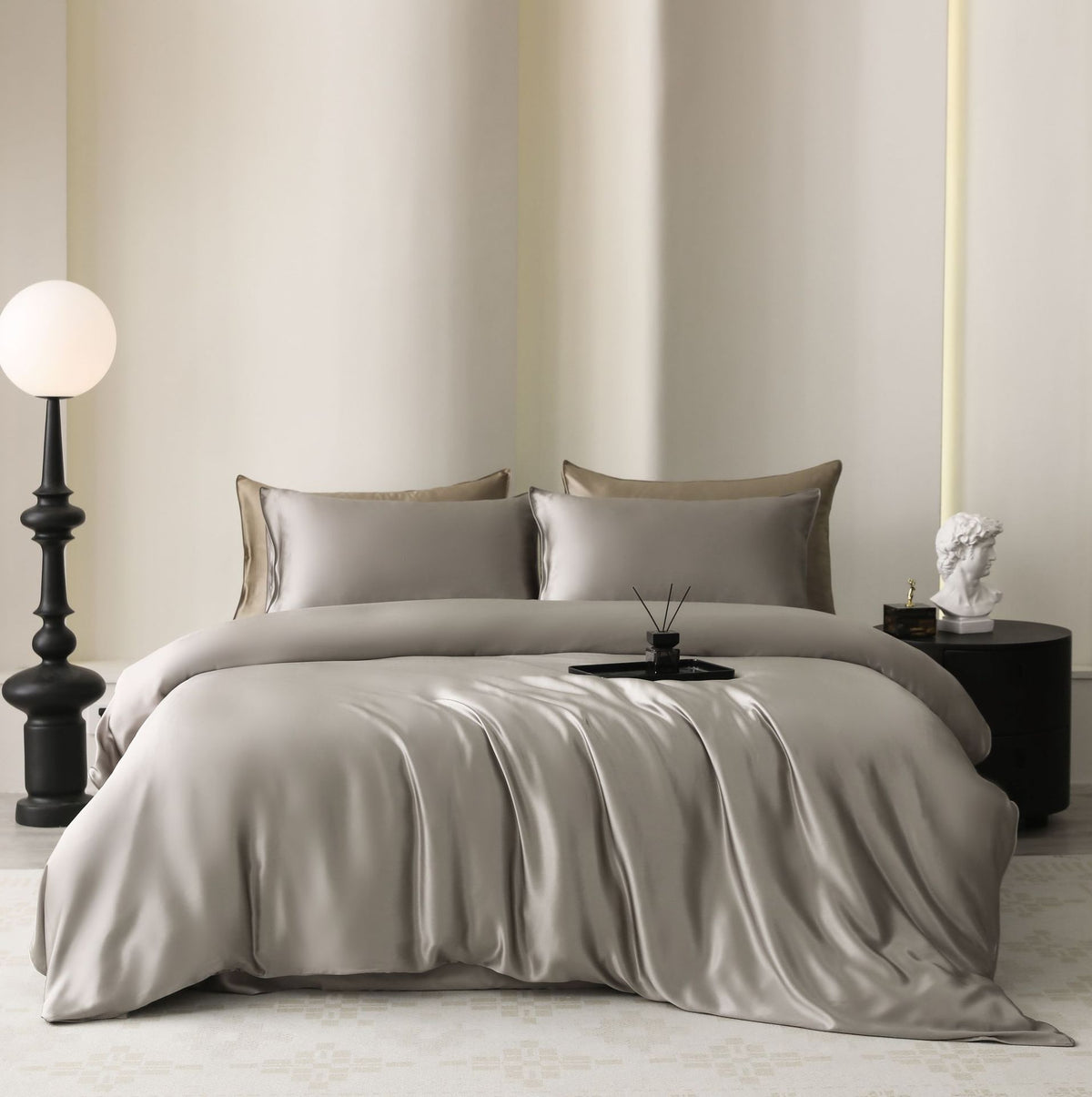 Oval Silk Workshop 22 Momme Silk Four Piece Set 1.2 m bed (1.5x 2 m quilt cover 2x 2.3 sheets