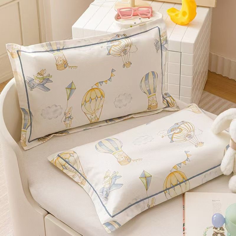 Cotton Cartoon Pillowcase - Wandering - 40x60cm