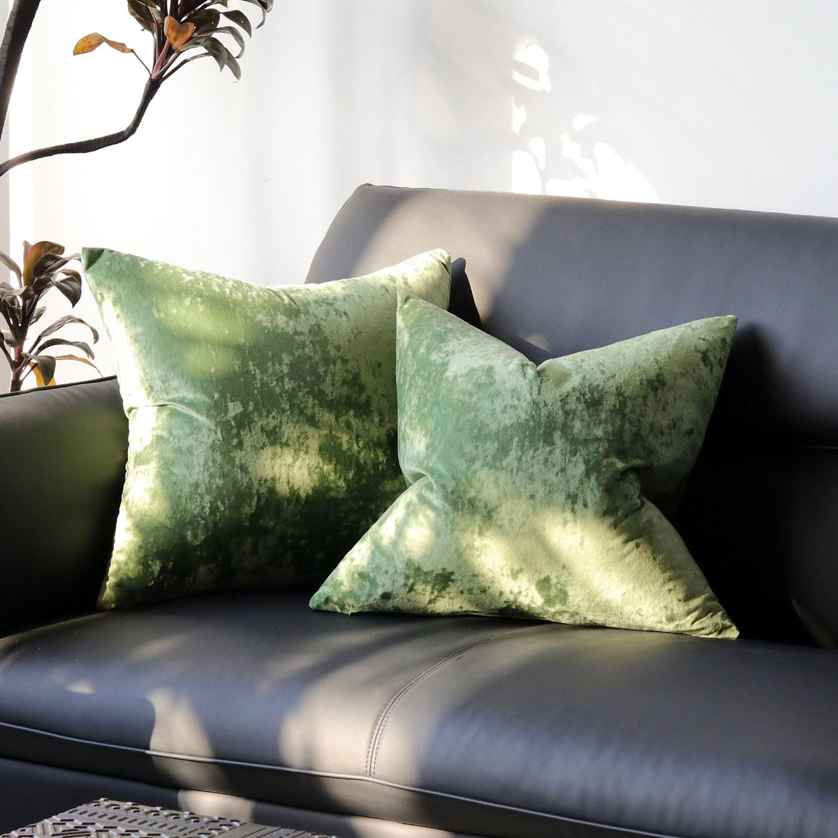 Ice Velvet Pillow Cover Polyester Solid Color 30x50cm Grass Green 40*40cm without pillow core
