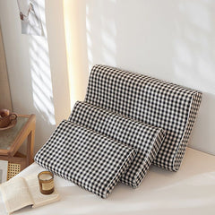 Mengxuan Cotton Pillowcase 4060 Black and white grid Latex cotton pillowcase 30*50 (single pack)