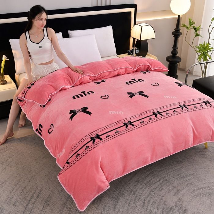 Velvet Quilt Cover - Double - Bear Diary - 150x200cm - Image 3