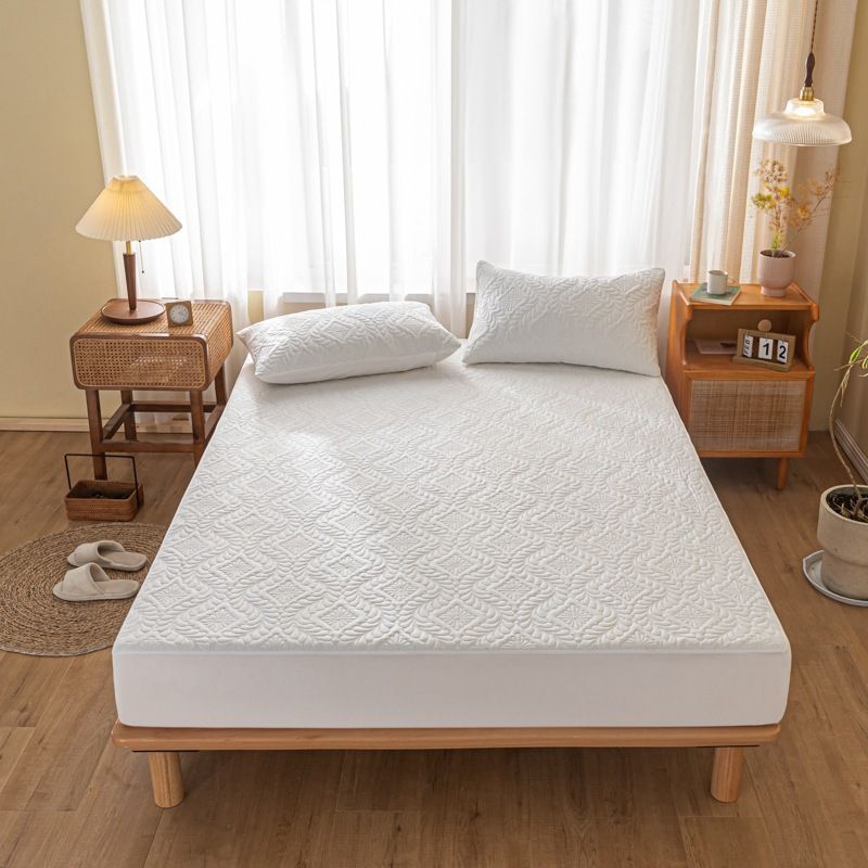 Waterproof Quilted Fitted Sheet Solid Color Toddler Phoenix pattern white A pair of pillowcases