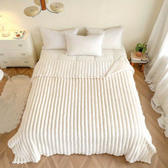 Flannel Sofa Blanket Office Blanket Living Room Throw Comfortable Blanket - White - Size S 70-100cm
