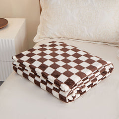 Coffee-colored and white checkered pattern Double-Sided Fleece Blanket – 150×200cm Machine Washable, No-Shedding Flannel Thro