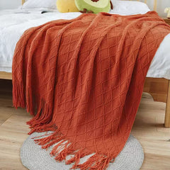 Brick-red Nordic Minimalist Knit Throw Blanket – 127×180cm Lightweight, Soft & Breathable Fleece-like Fabric with Tassel Edge