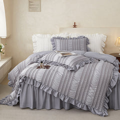 White Elegant Ruffle Seersucker Duvet Cover with 2PCS Pillow Shams - 3-Piece Vertical Stripe Clipped Floral Textured Bedding 