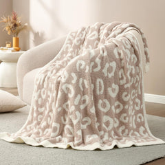 Leopard Print Checkerboard Flannel Throw Blanket(Medium 130 x 150 CM) - Anti-Pilling Trendy Soft Plush Blanket for Bed, Sofa 