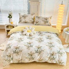 4-Piece Elegant Pink Bouquet Printed Soft-Touch Brushed Bedding Set for 1.8M Bed: 200 x 230 CM Duvet Cover, 180 x 200 (+25) C