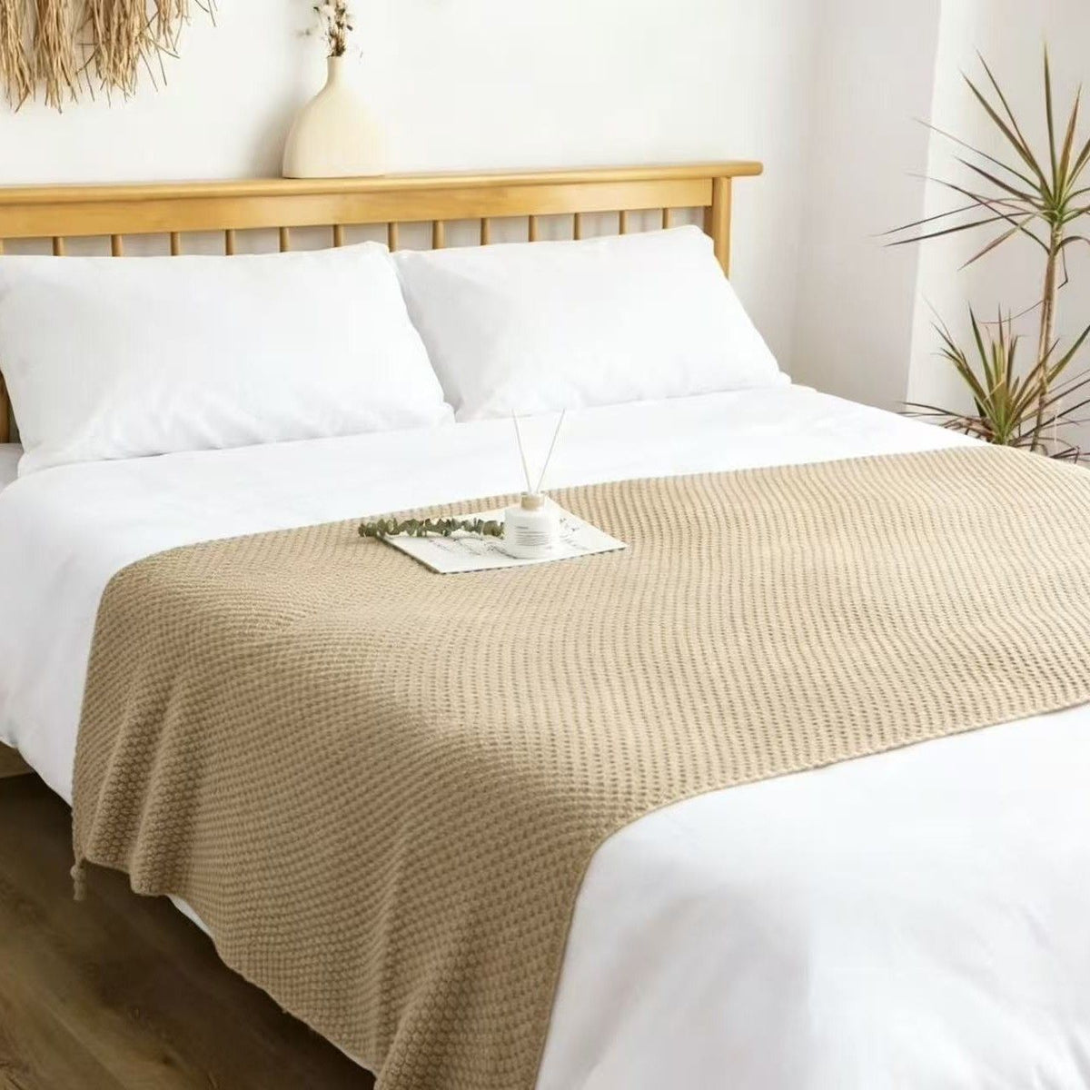Khaki 110*150cm Nordic Style Tassel Knit Throw Blanket - Soft Polyester Sofa Blanket with Pineapple Texture - Breathable & Li