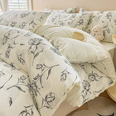 Rose Print Bedding Set - 3 Piece Set - Quilt Cover 200 x 229 cm with 2 Pillowcases 51 x 66 cm - White and Black Floral