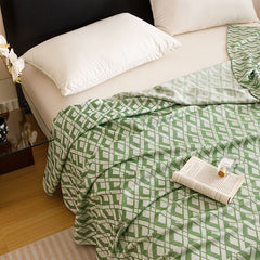 Green Diamond Pattern Bamboo Fiber Summer Cooling Blanket 150×200cm for Bed Sofa Air Conditioned Room Lightweight Breathable 