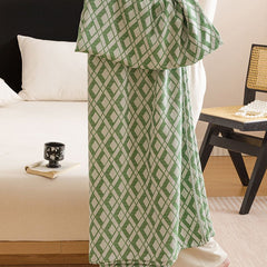 Green Diamond Pattern Bamboo Fiber Summer Cooling Blanket 200×230cm for Bed Sofa Air Conditioned Room Lightweight Breathable 