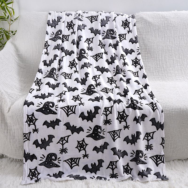 Glow in the Dark Flannel Blanket with Playful Hallowen Pumpkin (S134 / 75 x 100CM) - Versatile Soft Plush Magic Throw Blanket